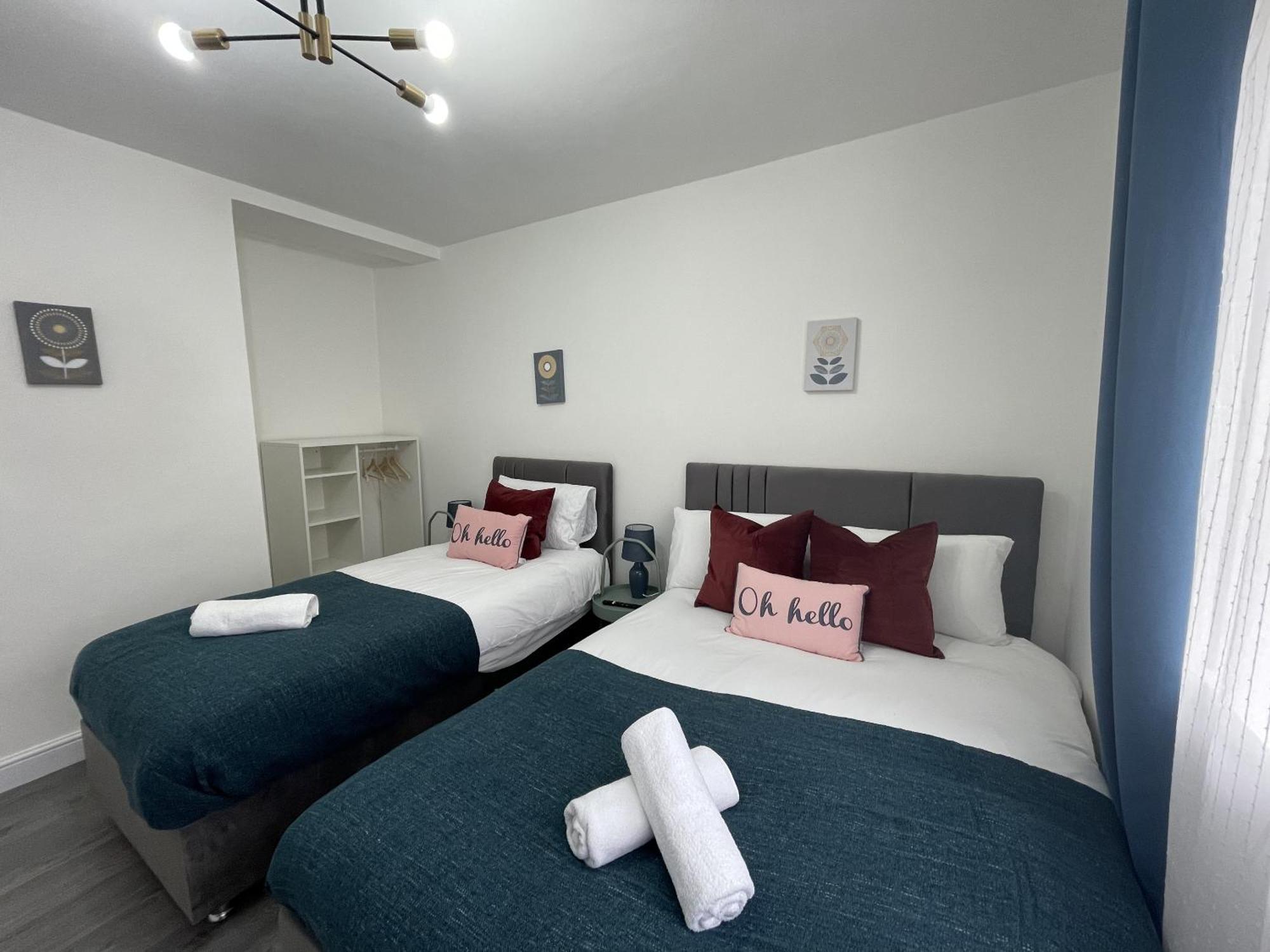 Deluxe Apartment - Next To Kings Cross - Eurostar & Euston Station London Bagian luar foto