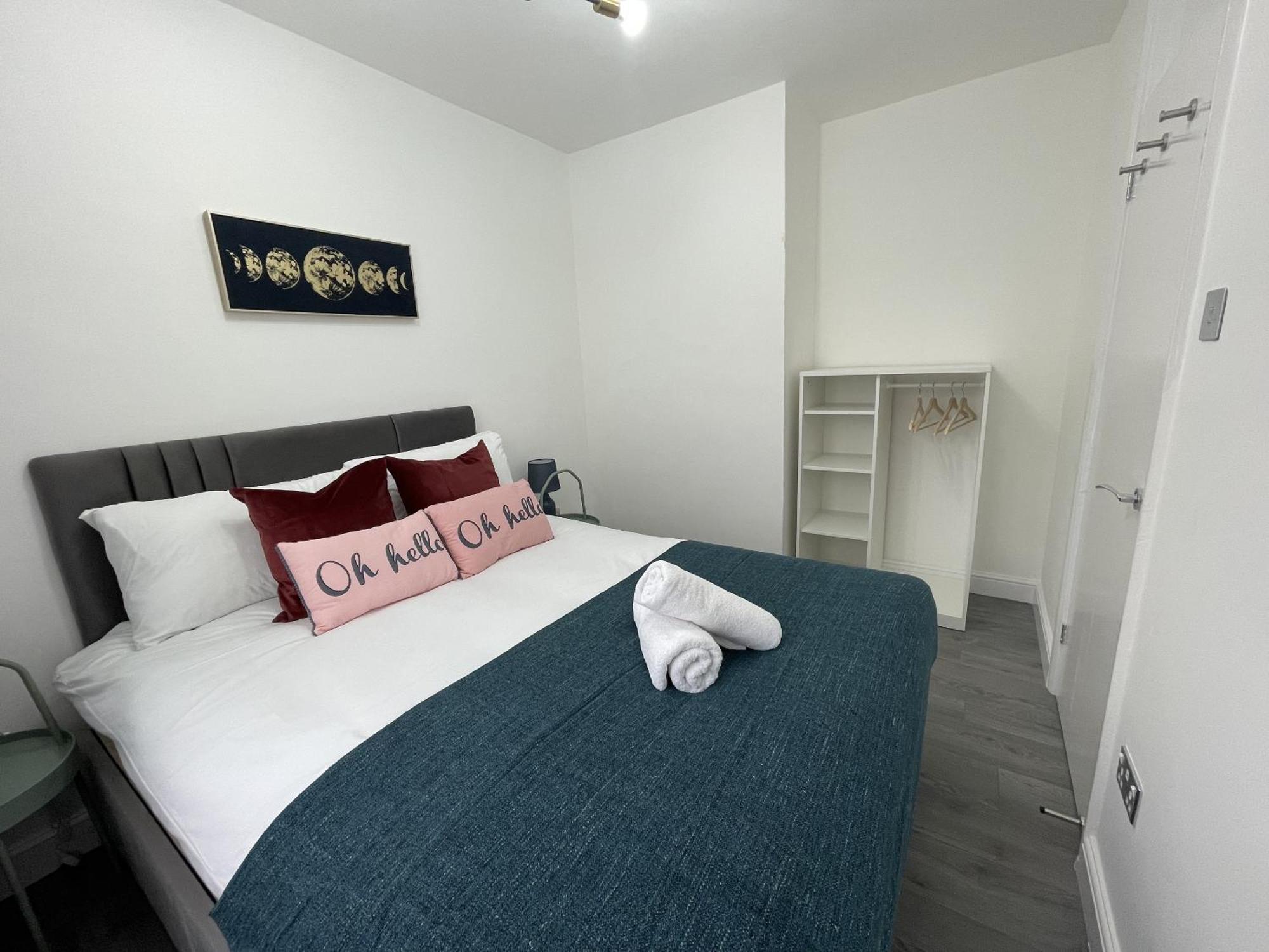 Deluxe Apartment - Next To Kings Cross - Eurostar & Euston Station London Bagian luar foto